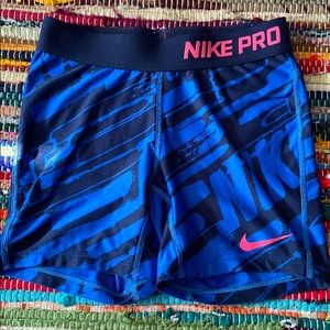 Nike pros athletic shorts